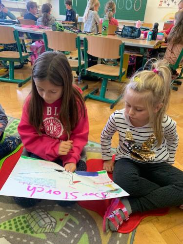 Große lesen für Kleine - 1. und 4. Kl