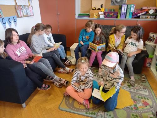 Vorlesetag! Kleine lesen mit Großen!