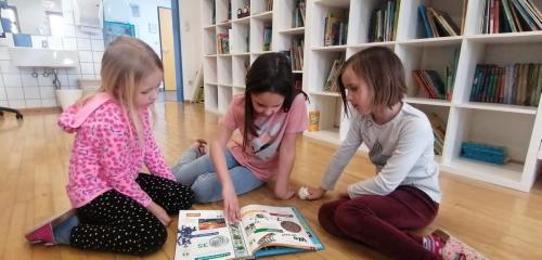 Vorlesetag! Kleine lesen mit Großen!